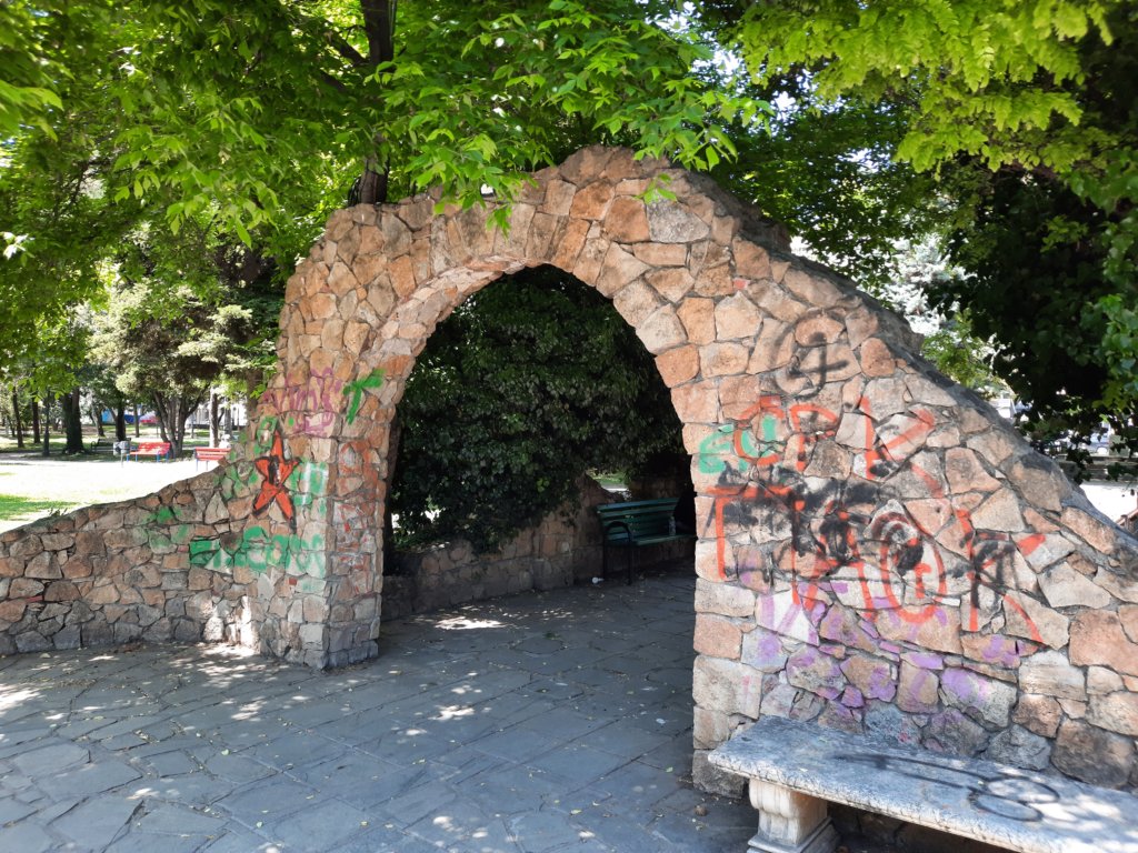 _142727.jpg