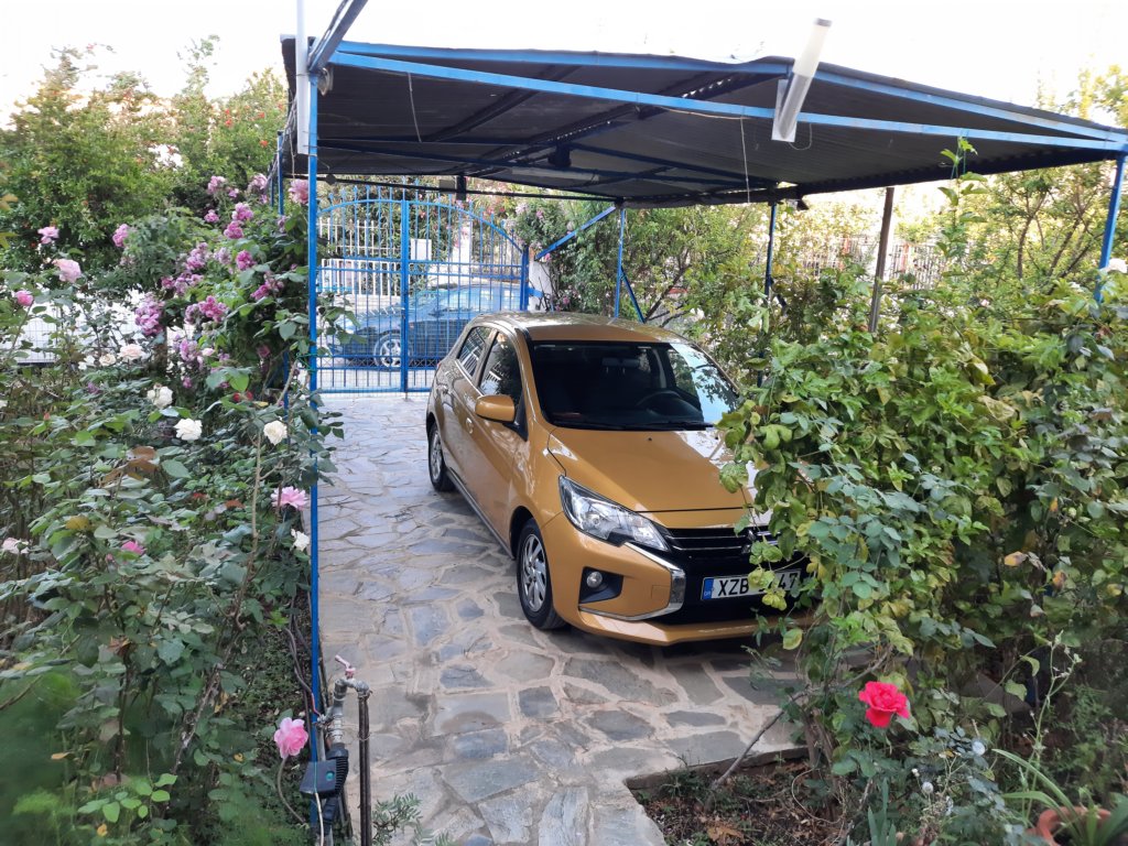 mitsubishispacestarengine3a9218.jpg