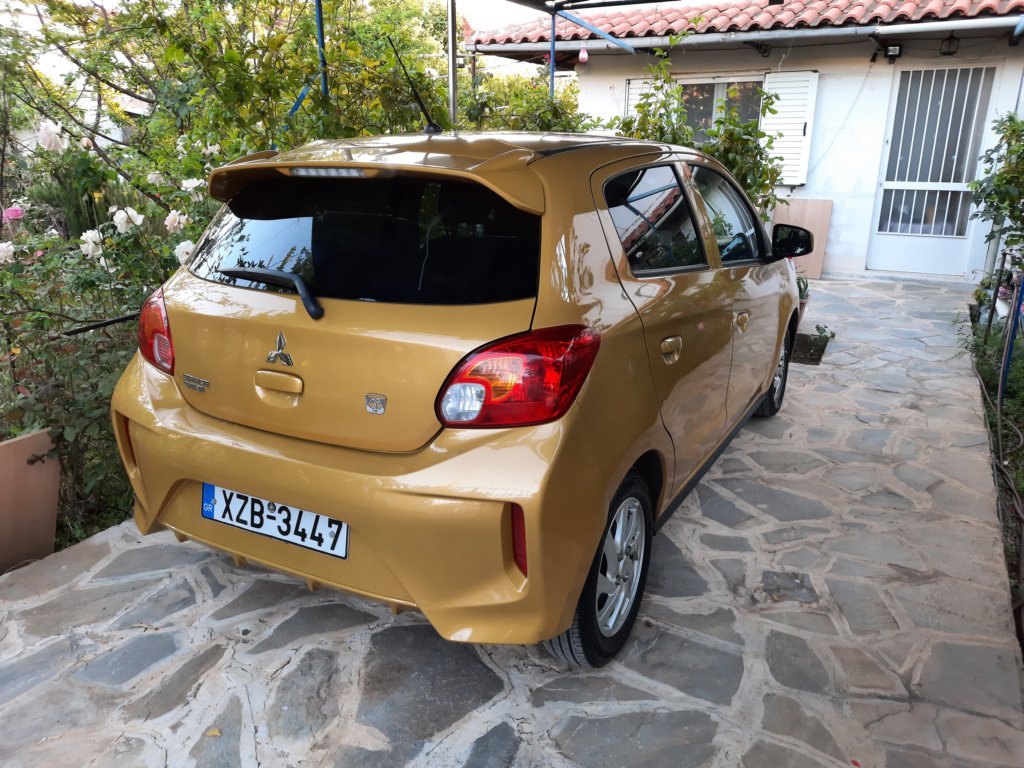 mitsubishispacestarengine3a9221.jpg