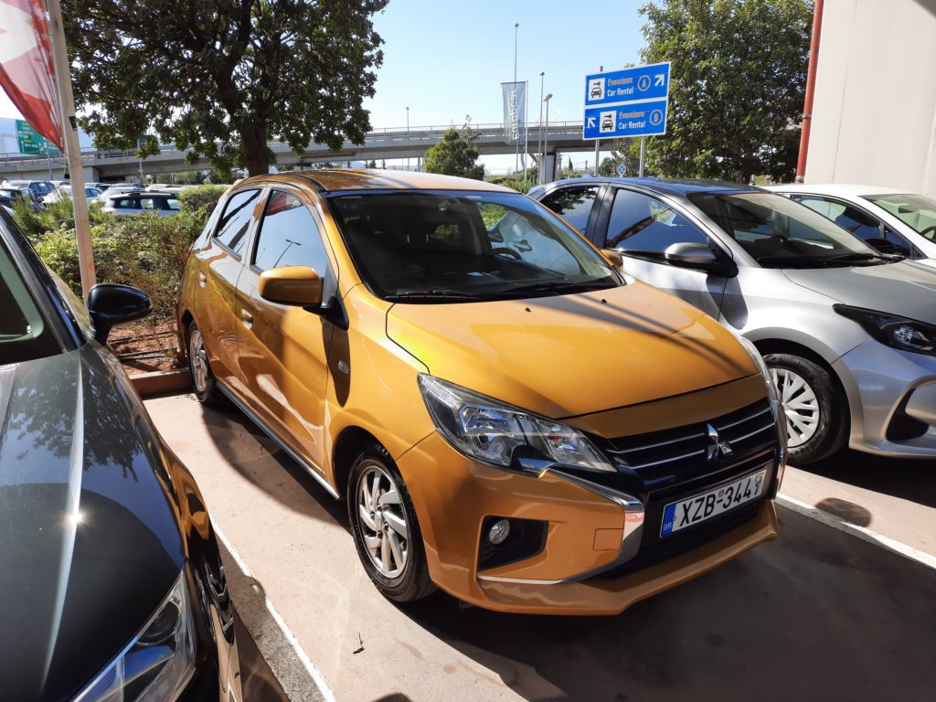 mitsubishispacestarengine3a923.jpg