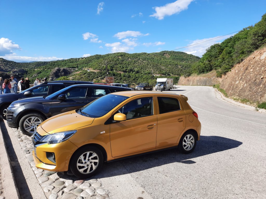 mitsubishispacestarengine3a9254.jpg