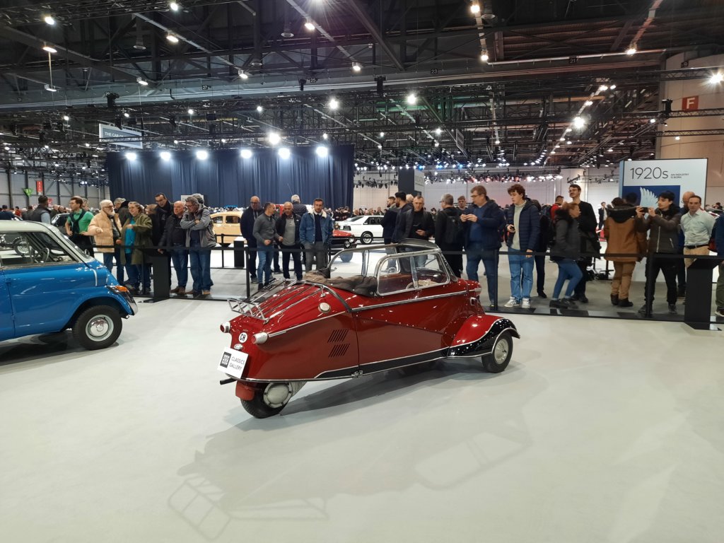messerschmittkabinenrollerkr200cabriolet1956.jpg