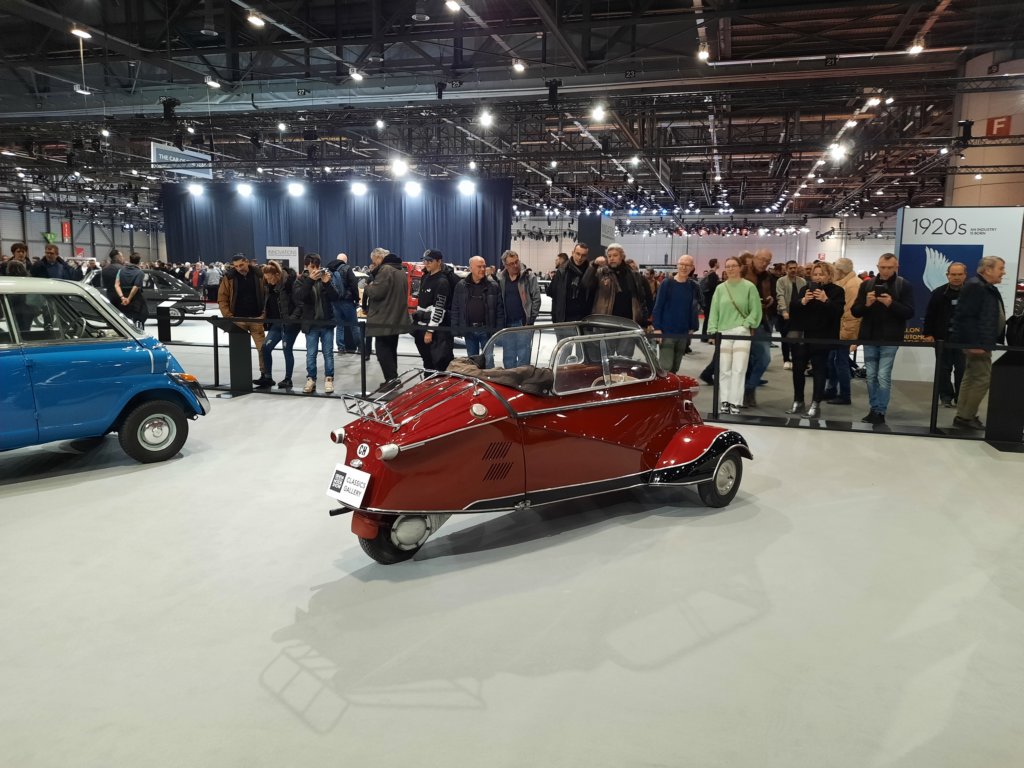 messerschmittkabinenrollerkr200cabriolet19563.jpg