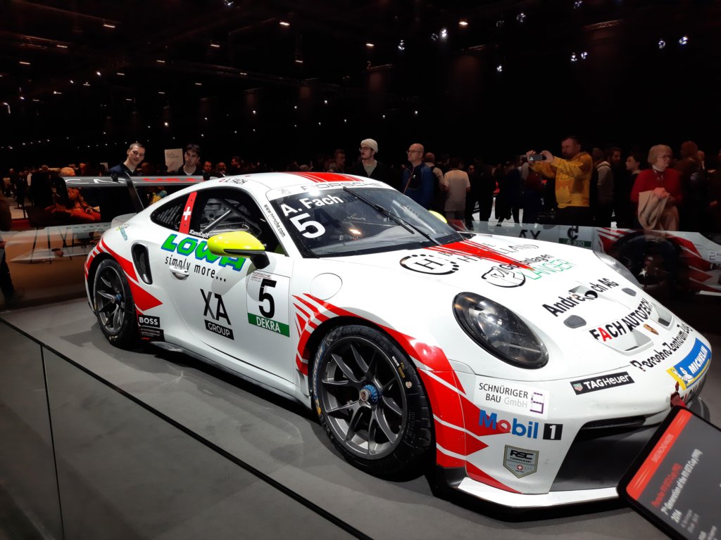 porsche911gt3cup11.jpg