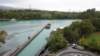 dsc01033_small.jpg