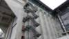 dsc01124_small.jpg