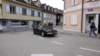 dsc05404_small.jpg
