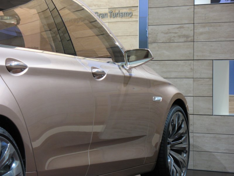 bmwconcept5seriesgranturismo100.jpg