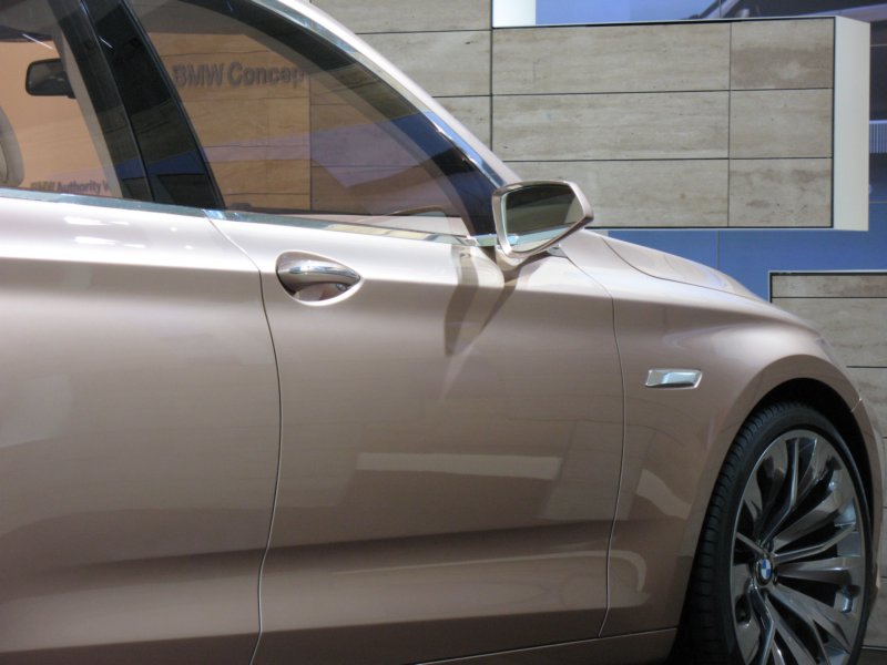 bmwconcept5seriesgranturismo107.jpg