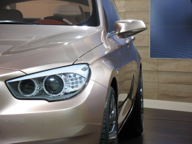 bmwconcept5seriesgranturismo129.jpg
