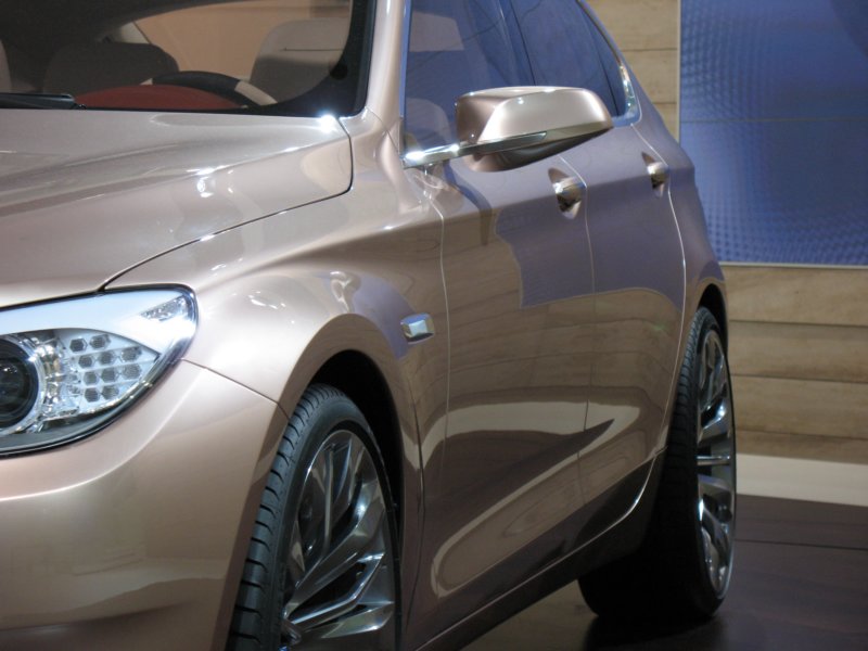 bmwconcept5seriesgranturismo133.jpg