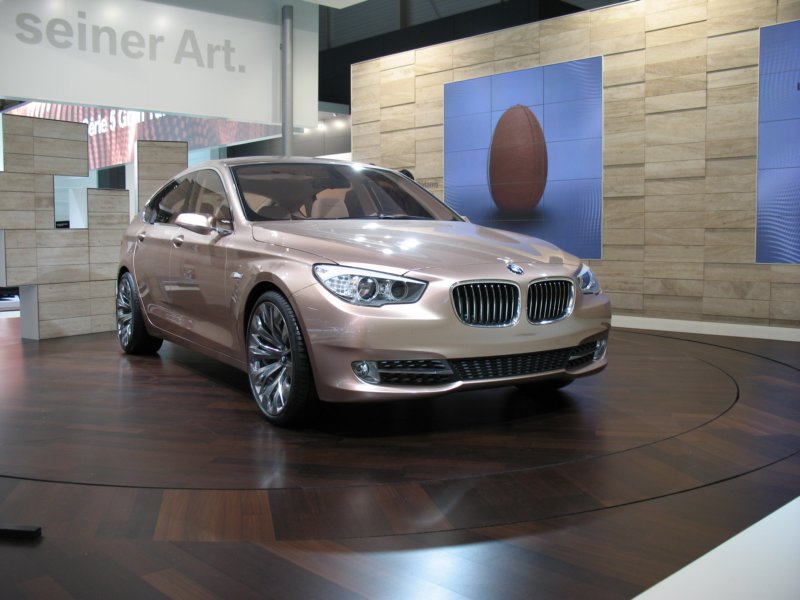 bmwconcept5seriesgranturismo14.jpg