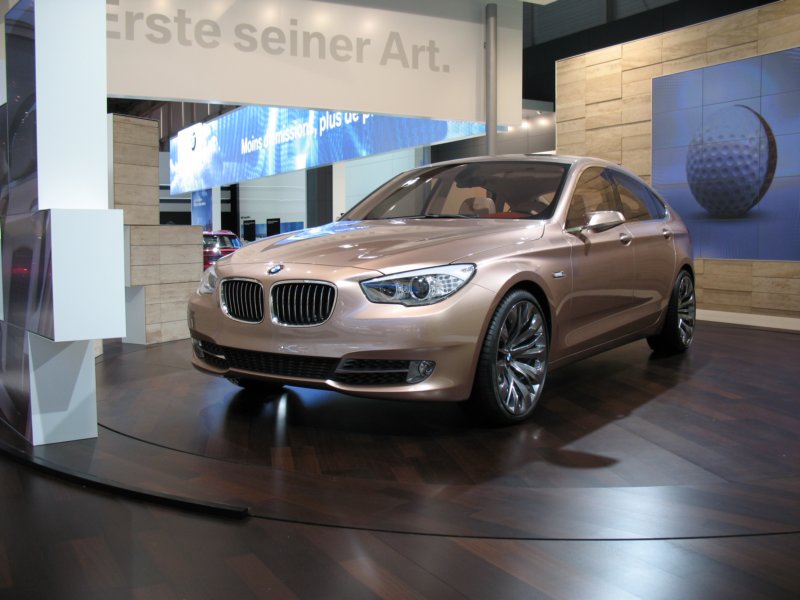 bmwconcept5seriesgranturismo34.jpg