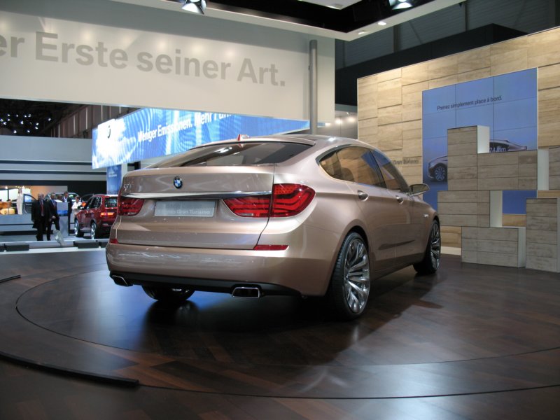 bmwconcept5seriesgranturismo61.jpg