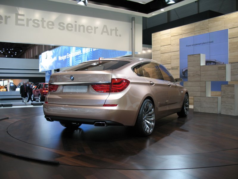 bmwconcept5seriesgranturismo62.jpg