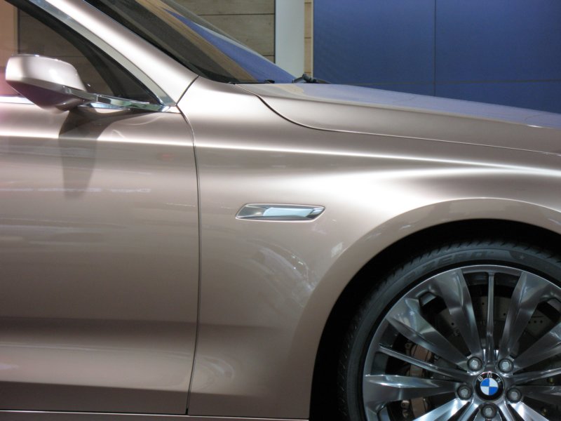 bmwconcept5seriesgranturismo79.jpg