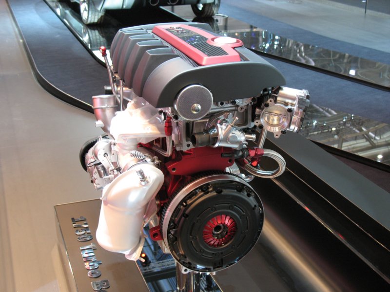 fpt1750turbobenzina240cv10.jpg