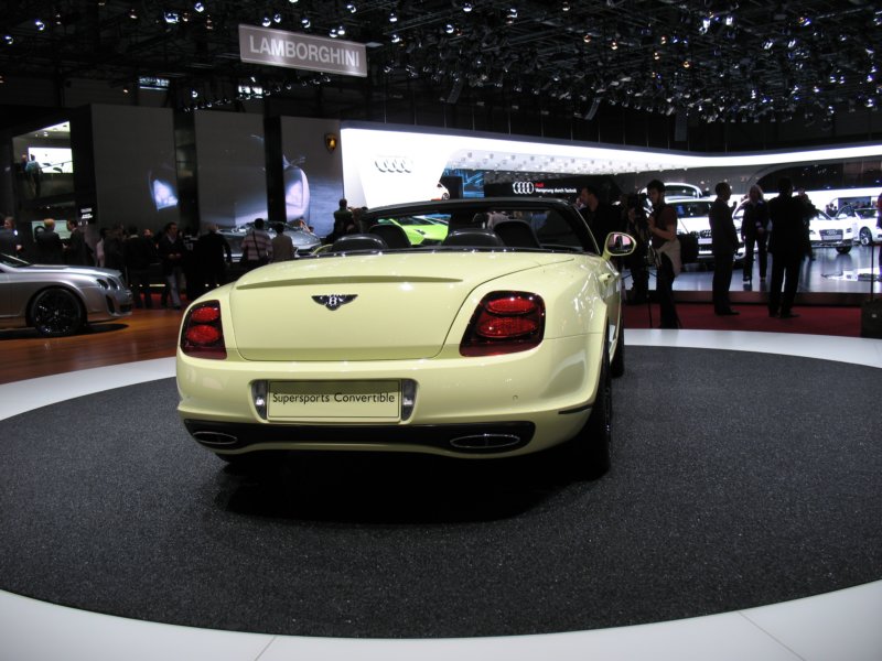 bentleycontinentalsupersportsconvertible10.jpg