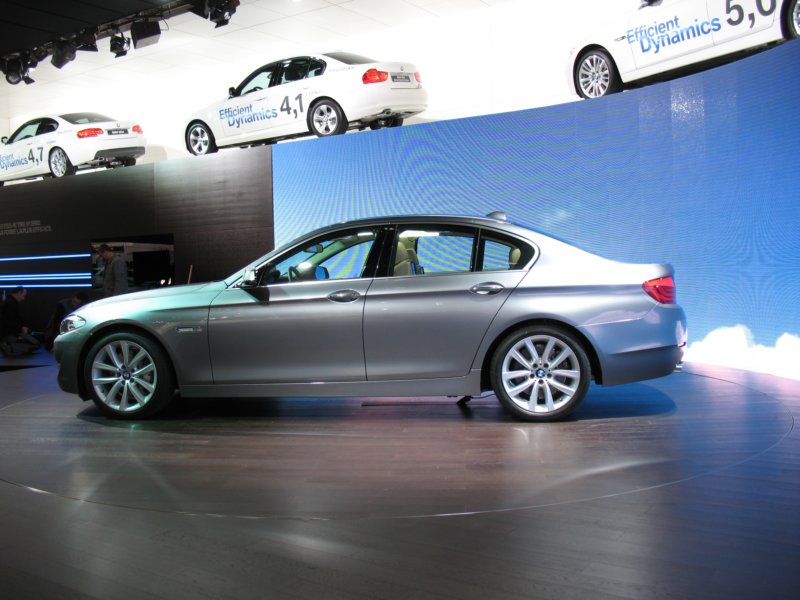 bmw5series4.jpg