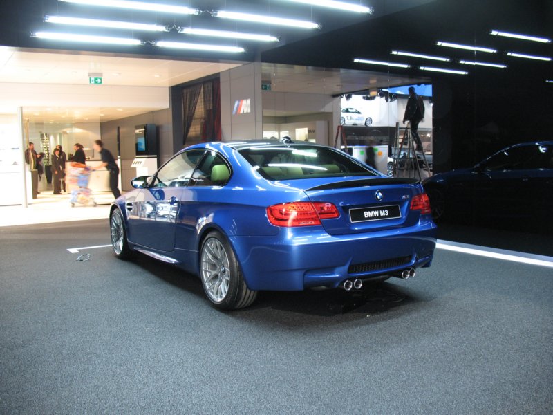 bmwm39.jpg