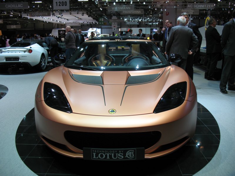 lotus414ehybrid8.jpg