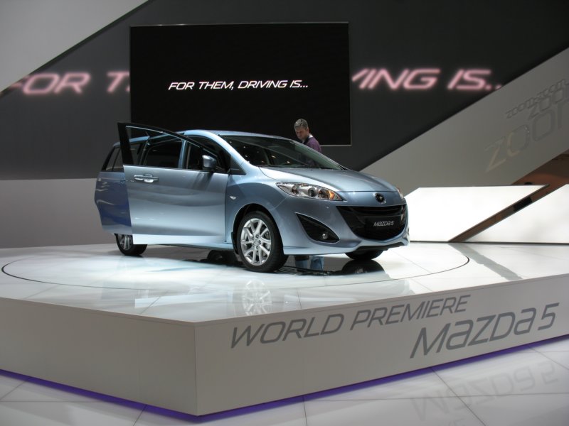 mazda52.jpg