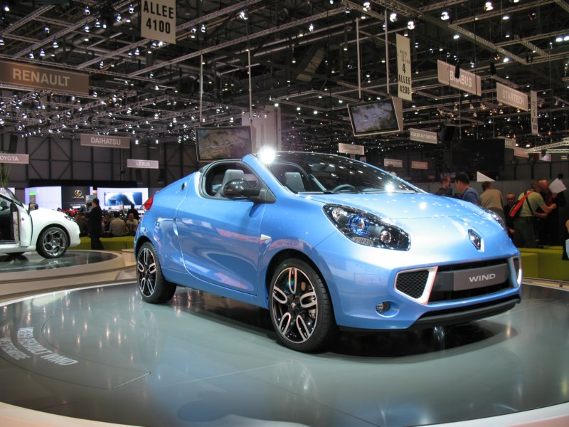 renaultwind9.jpg