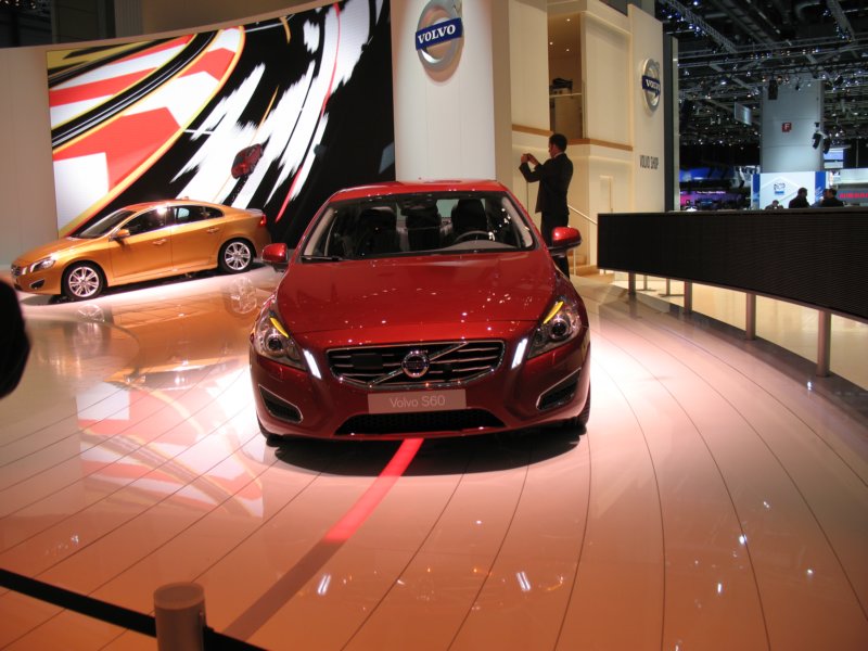 volvos60pedestriandetectionwithfullautobrake18.jpg