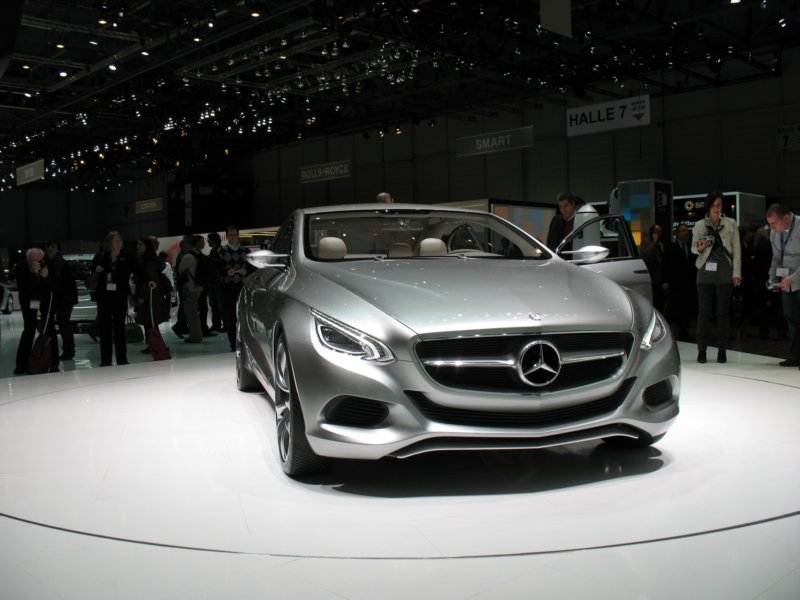 mercedesf800style10.jpg