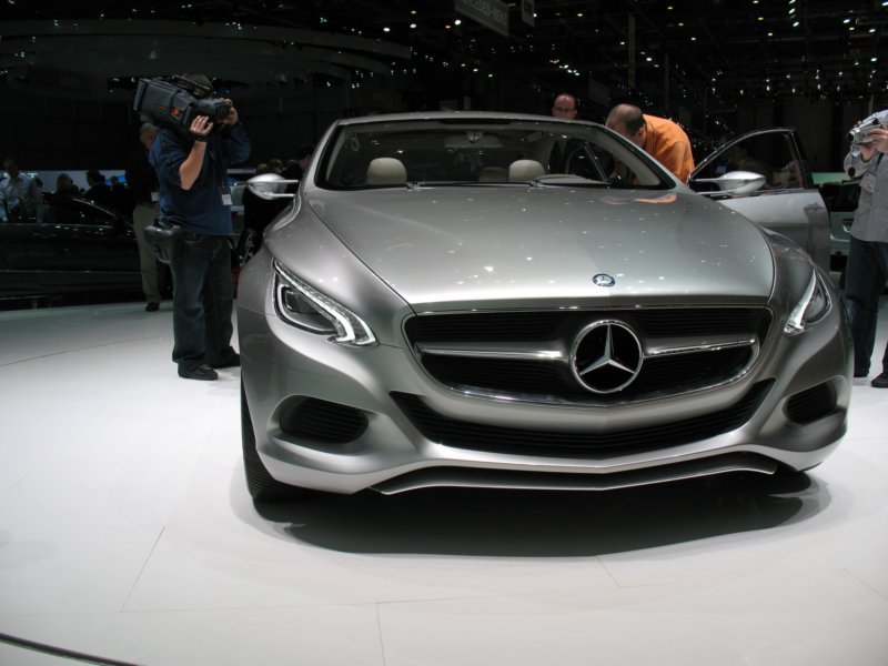 mercedesf800style19.jpg