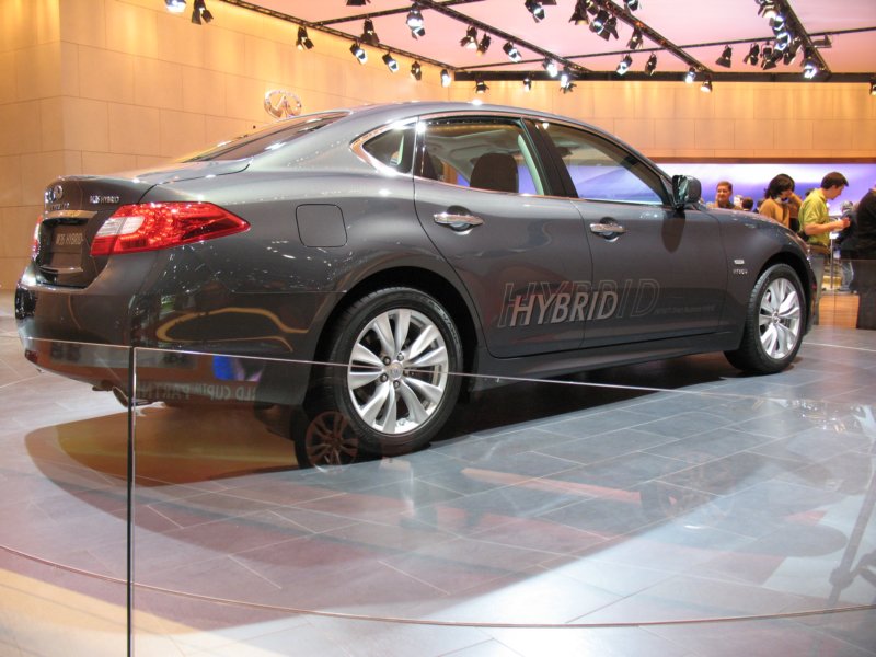infinitim35hybrid5.jpg