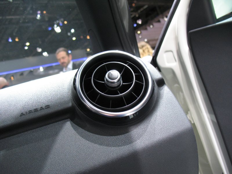 audia122.jpg