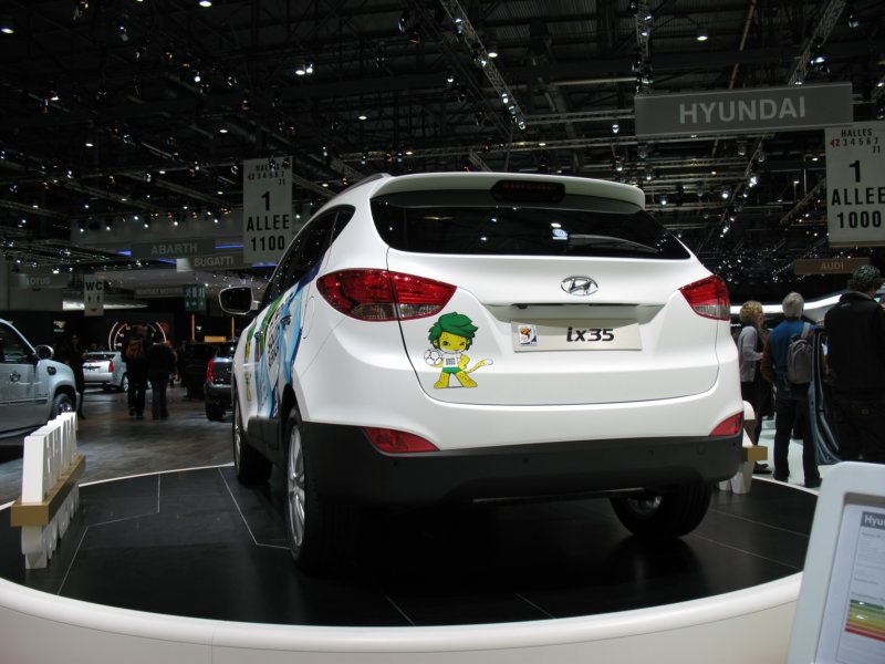 hyundaiix35.jpg