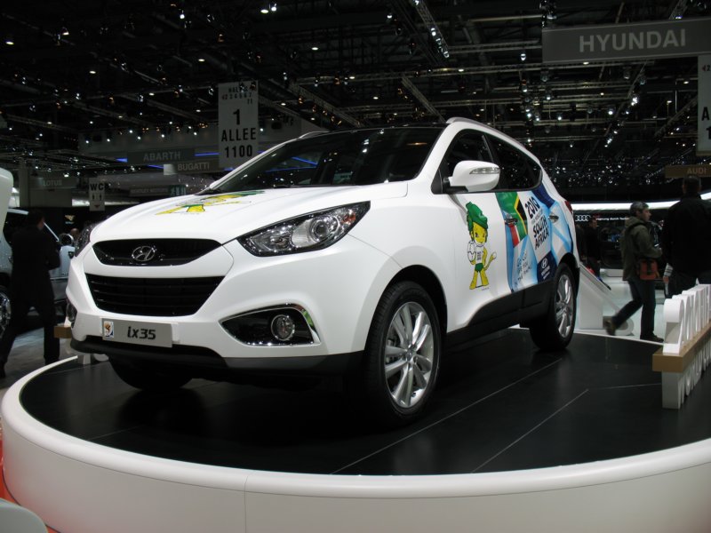 hyundaiix3512.jpg