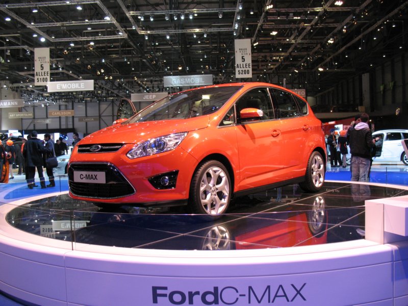 fordcmax15.jpg